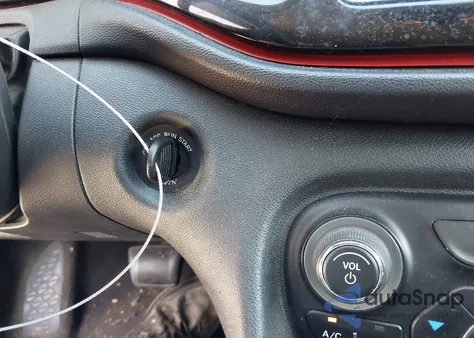 2015 Dodge Dart Sxt из США, поврежденный, VIN 1C3CDFBB6FD404882